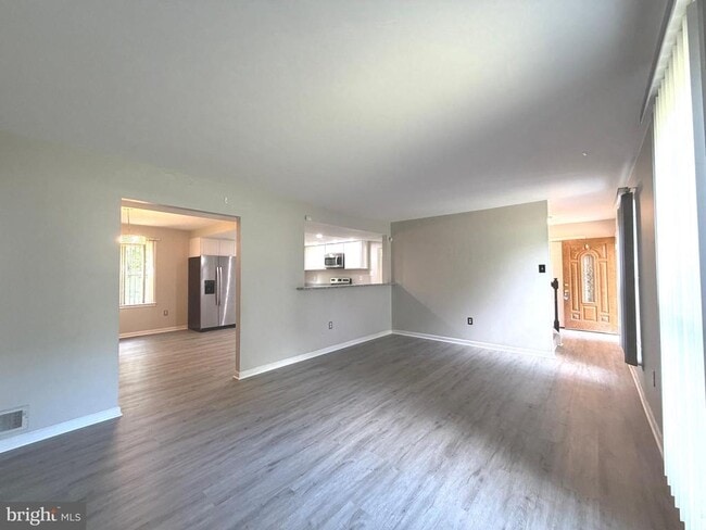 Building Photo - 2063 Red Spruce Ct