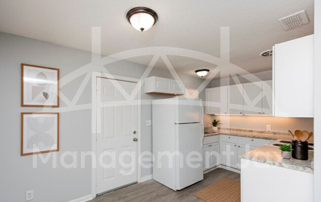 Building Photo - 1839 W 30th St