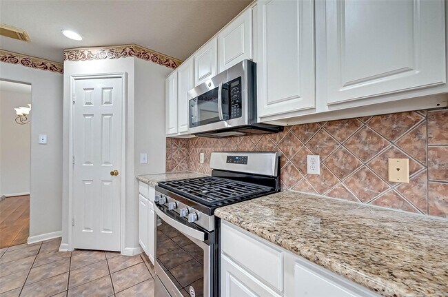 Building Photo - 3630 Winstrome Ct