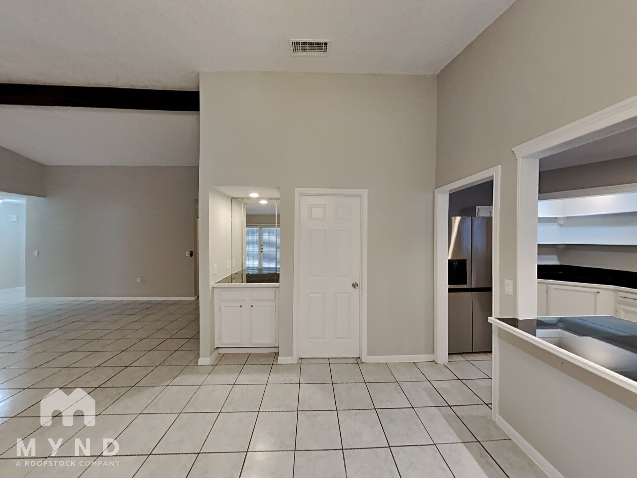 Building Photo - 9150 Park Trail