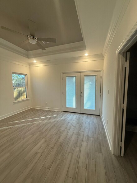 Building Photo - 4506 Aledo St