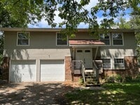Building Photo - Make this  beautiful home yours!! Features...