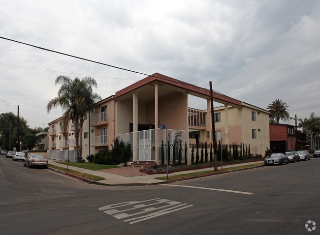 Building Photo - 01560SA