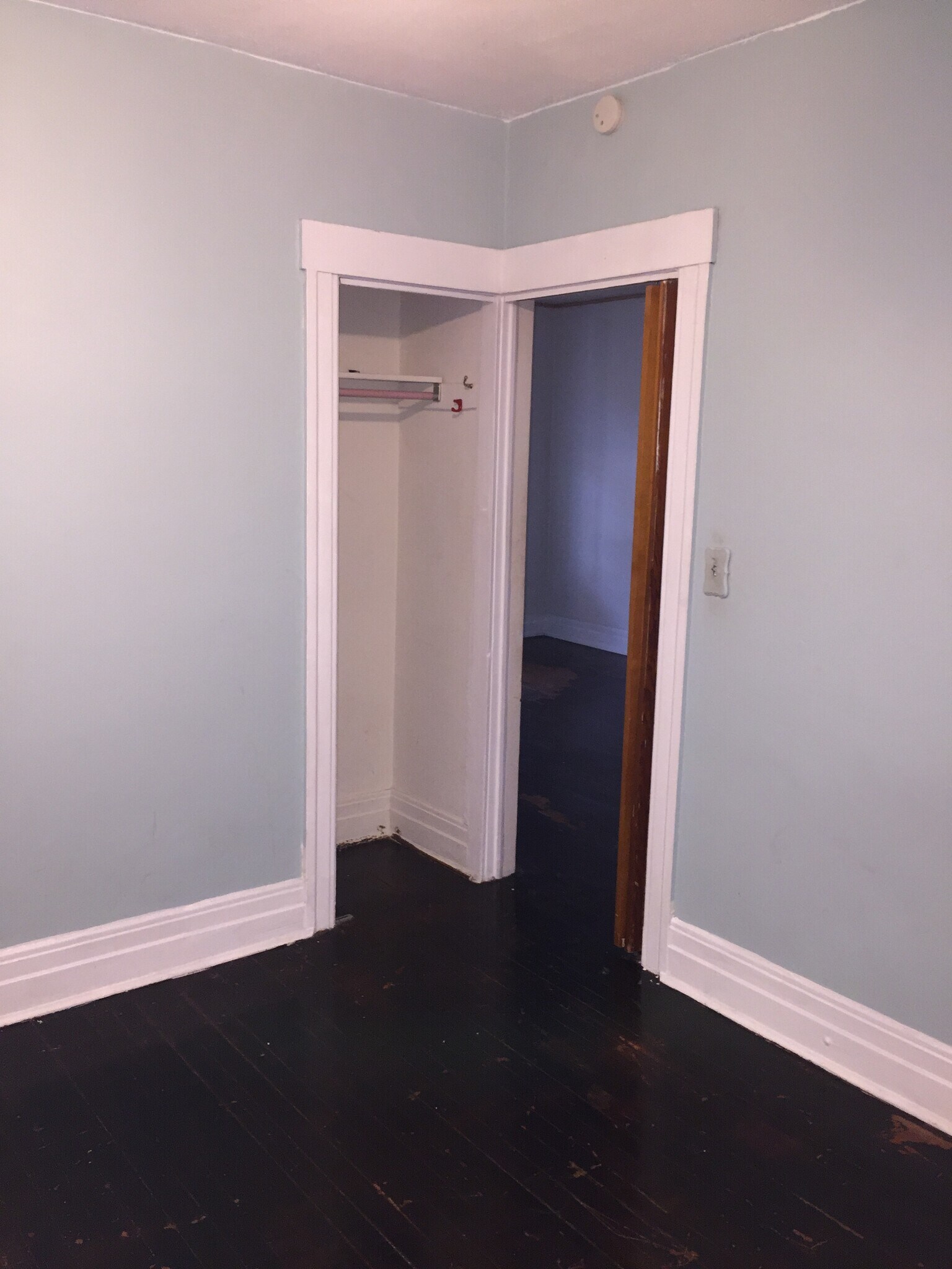 Building Photo - 9345 Charest St