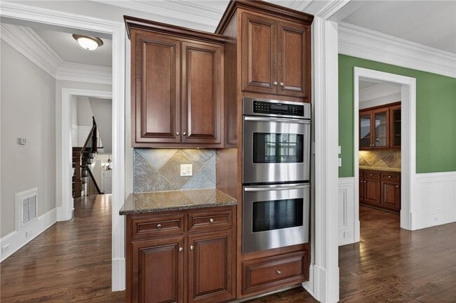 Building Photo - 3475 Roxboro Rd NE