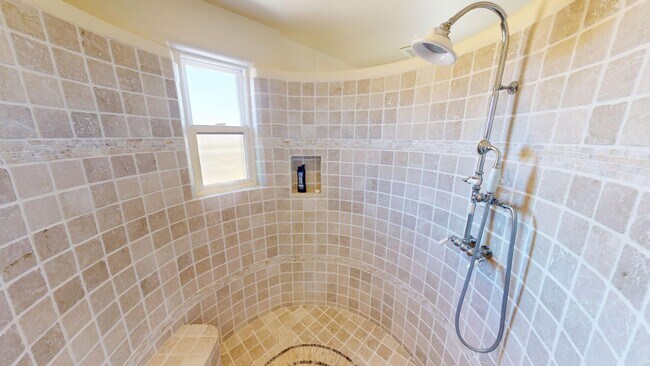 Building Photo - Custom Adobe style home in exclusive Navaj...