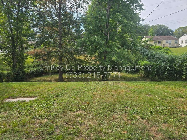Building Photo - 312 Banff Cir