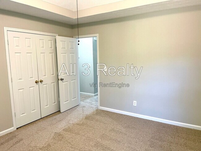 Building Photo - 60 Spring Lake Terrace