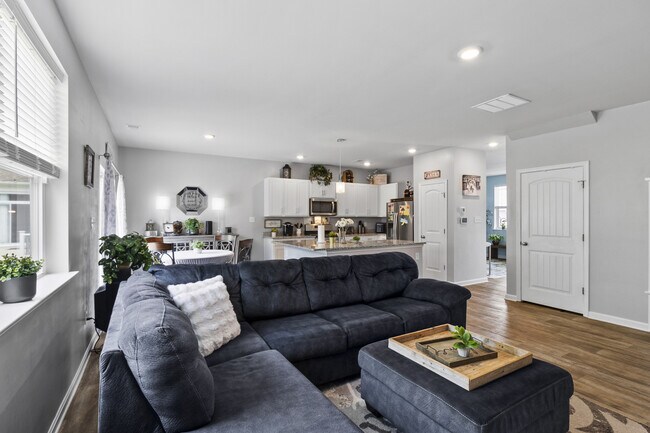 Building Photo - 20576 Smithfield Cir