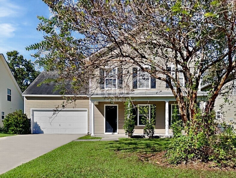 Primary Photo - 417 Green Park Ln