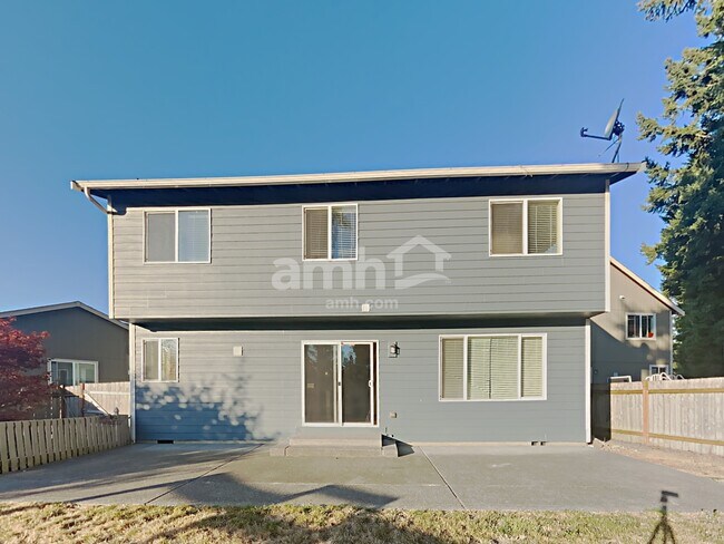 Building Photo - 9609 200th St E