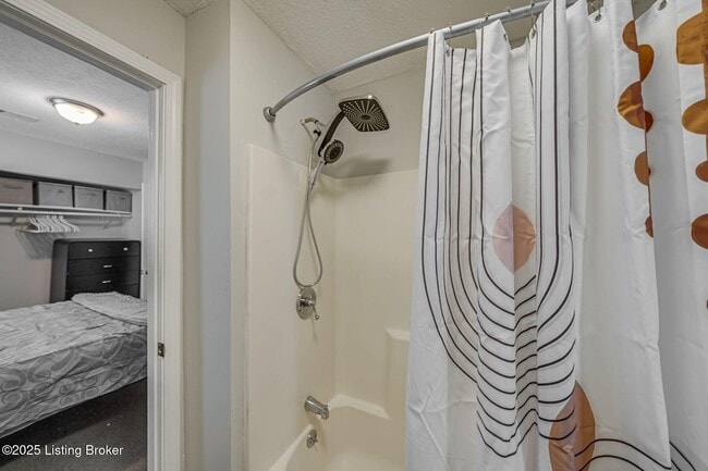 Building Photo - 1017 S Shelby St