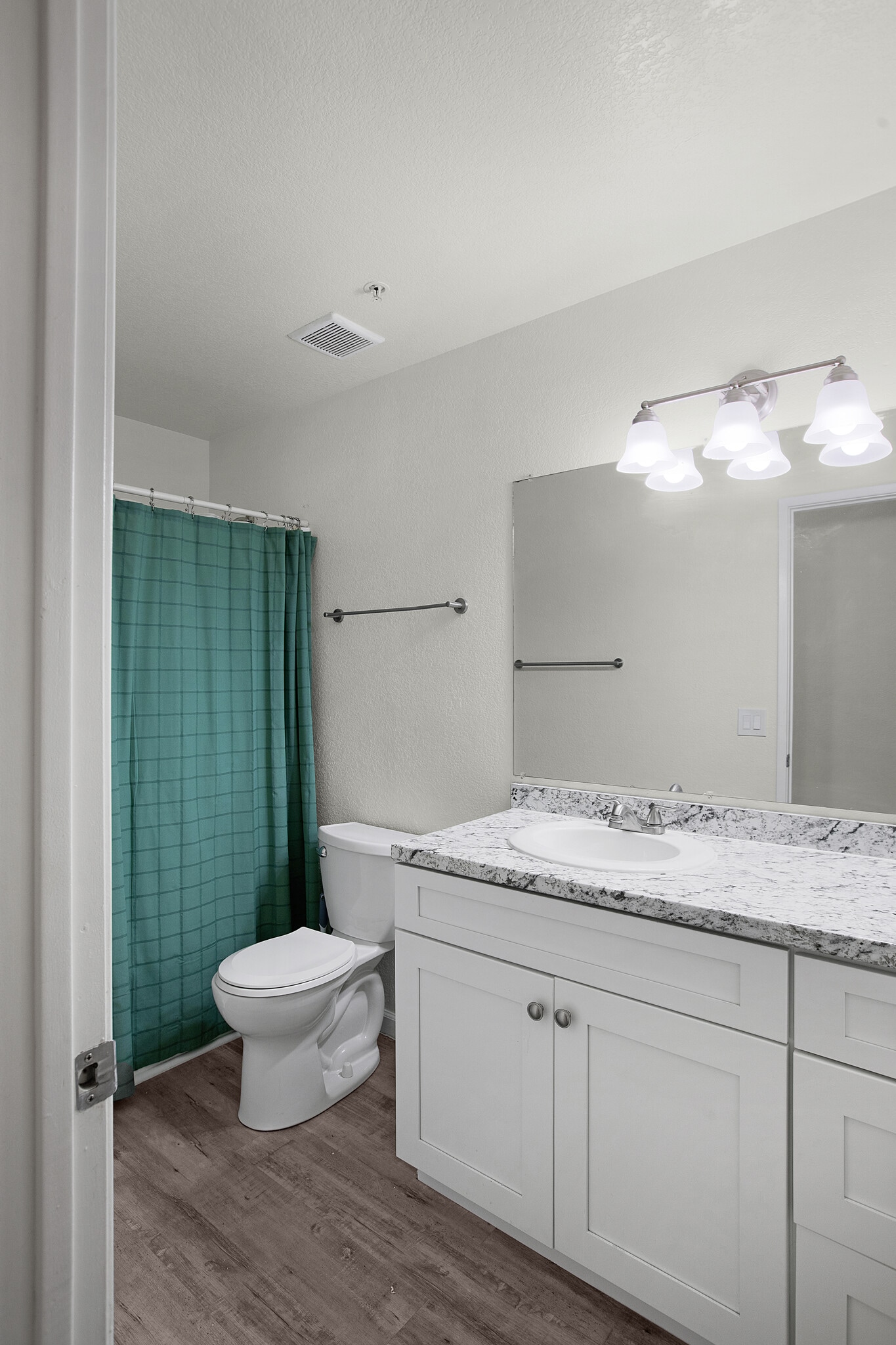 2 Bathrooms - 2076 Mesquite Ln