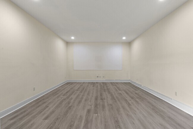 Building Photo - Spacious 6-Bedroom Home Near Lake Nona | 3-Car Garage + Tesla Charger