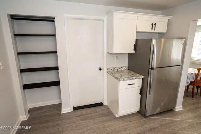 Building Photo - 17 George Rd