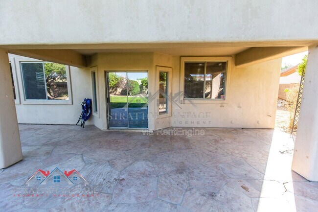 Building Photo - 14616 W Windward Ave