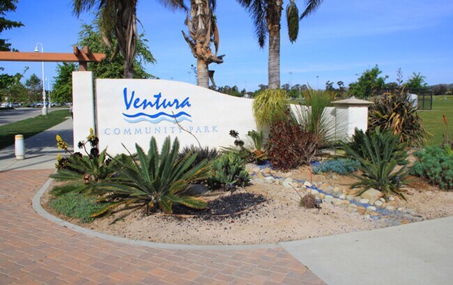 Building Photo - Todd Ranch Townhome- Enjoy The Community Pool!