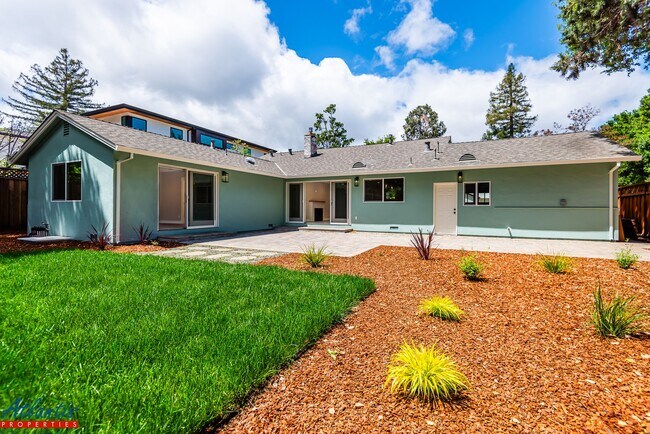 Building Photo - Stunning Home | Completely Remodeled | Des...