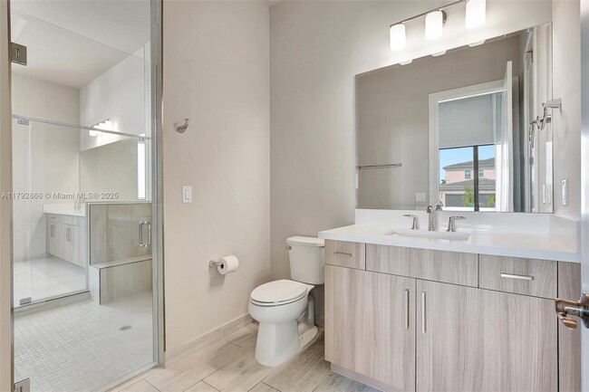 Building Photo - 17130 Magnolia Estates Dr