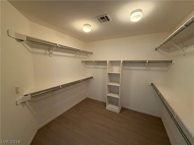 Building Photo - 1113 Heaton Ave