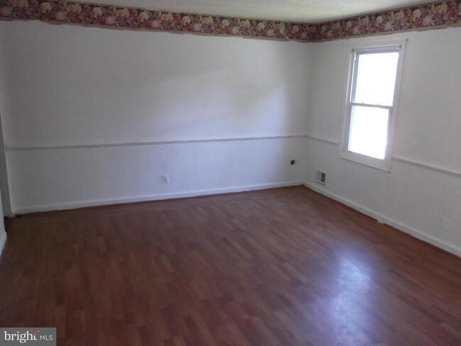 Building Photo - 9726 Bragg Ln