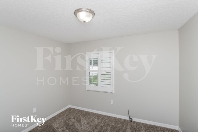 Building Photo - 1309 Buffing Cir SE