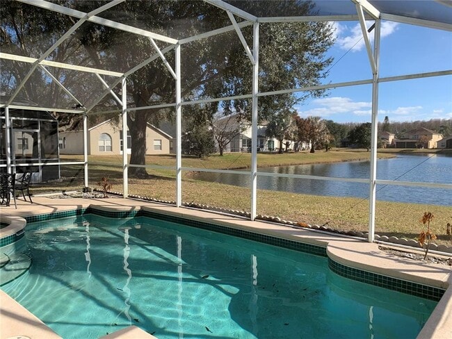 Building Photo - 12685 Enclave Dr