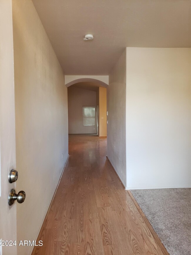 Building Photo - 8624 N 68th Dr