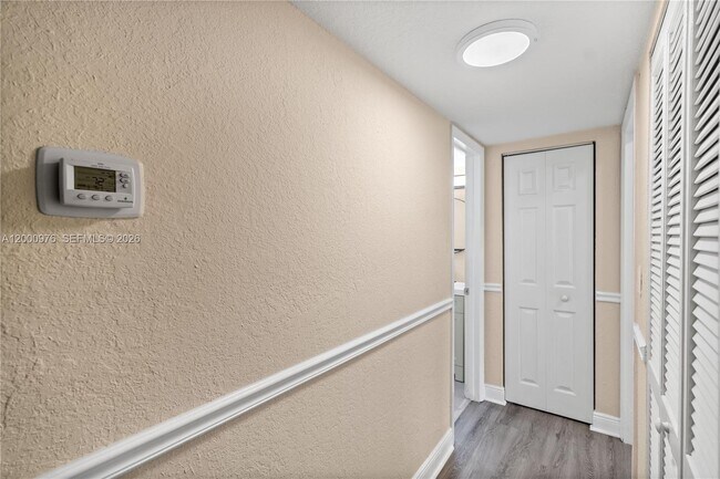 Building Photo - 9441 SW 76th St