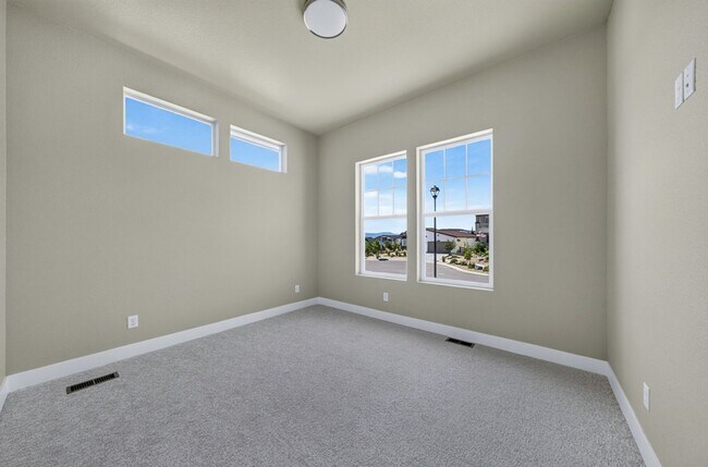 Building Photo - 10131 Lake Arbor Ln