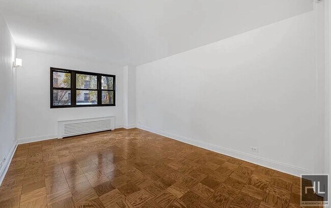 Building Photo - EAST 35 STREET