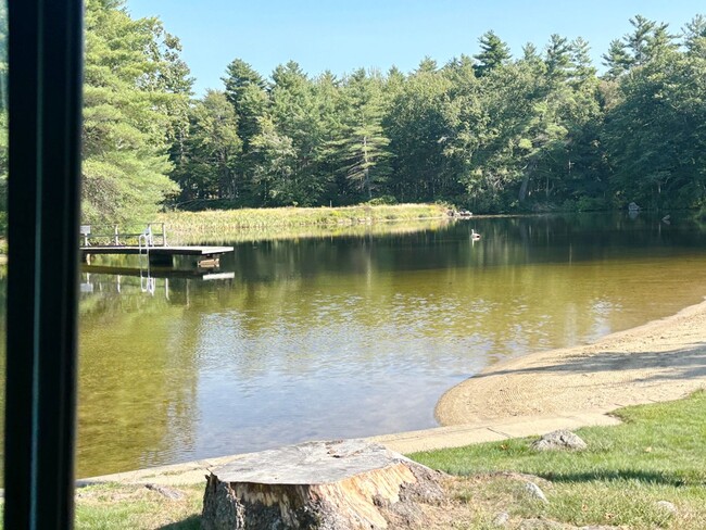 Building Photo - Lake Front Living 3BR 2BA Ashburnham