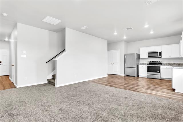 Building Photo - 2119 Hamilton St