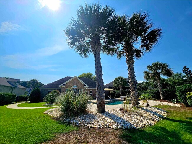 Building Photo - 9181 Abingdon Dr