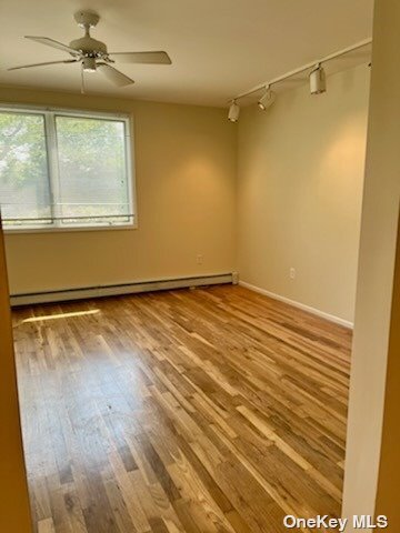 Building Photo - 22 Furwood Dr