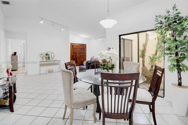 Building Photo - 13625 SW 99th Terrace