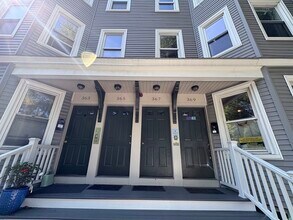 Building Photo - 367 Cardinal Medeiros Ave