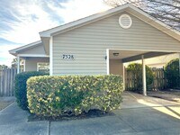 Building Photo - COMING SOON! 3 BR/2bath/Carport/Fenced Yard/ No carpet Odgen location. One level home, Beautiful ...