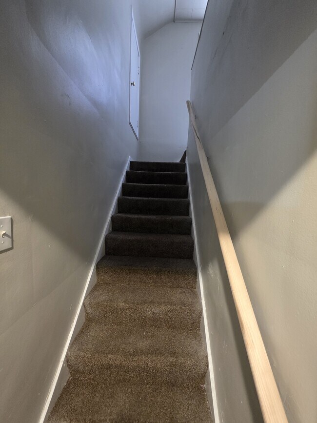 Building Photo - 20101 Biltmore St