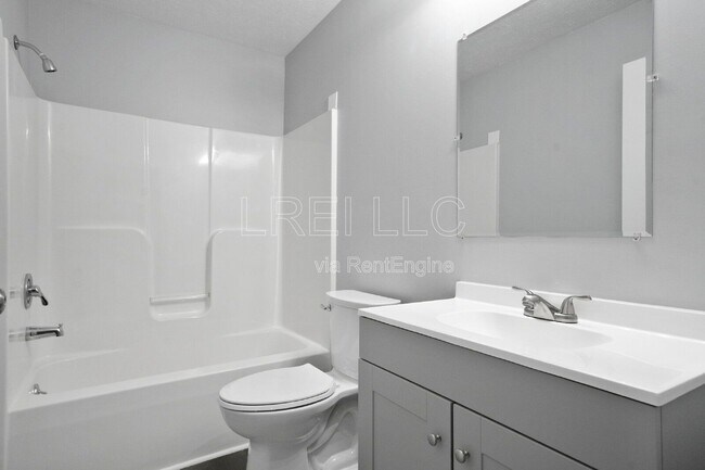 Building Photo - 300 Keeneland Dr
