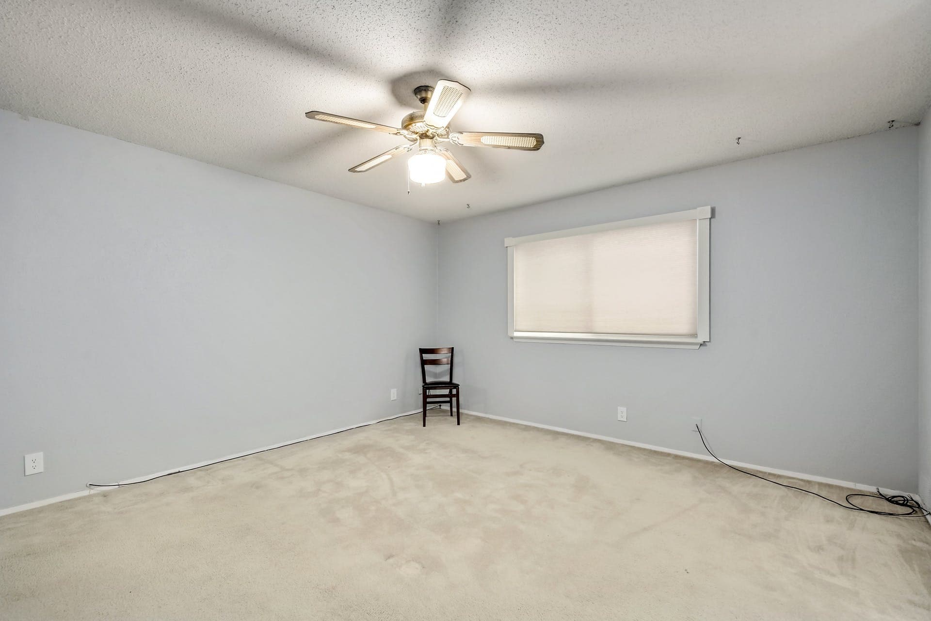 Building Photo - 4802 Gerona Dr