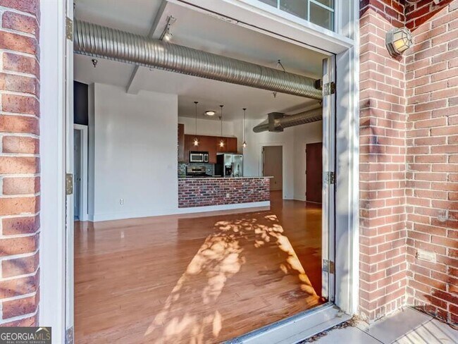 Building Photo - 1158 Ponce De Leon Ave NE