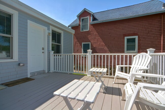 Building Photo - WINTER RENTAL: Joseph's Way