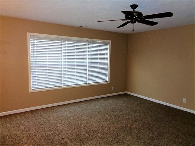 Building Photo - 1226 Burr Oak Ct