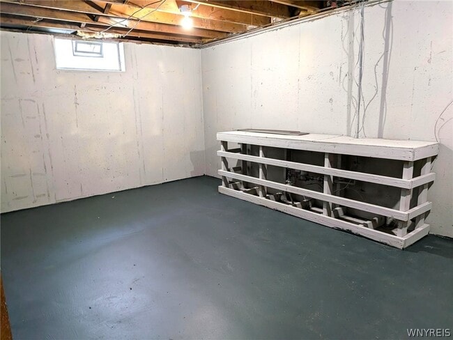 Building Photo - 253 Glenhaven Dr