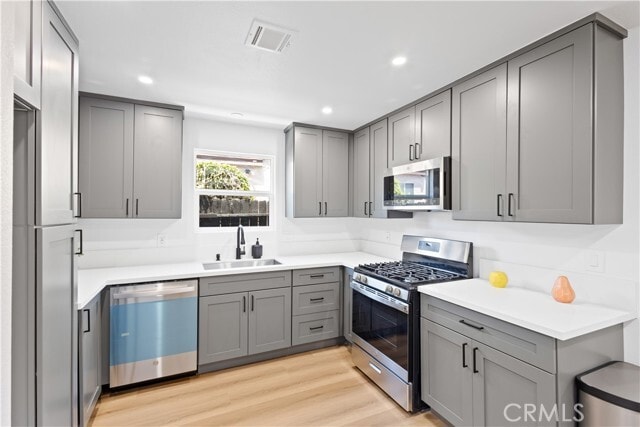 Building Photo - 7629 Arcola Ave