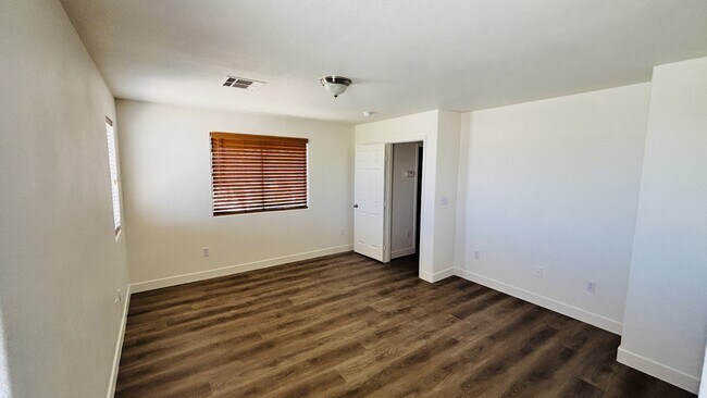 Building Photo - 9380 Malaya Garnet Ct