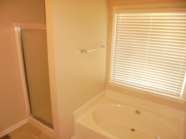 Photo - 241 Bennett Farms Trail