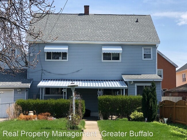 1 br, 1 bath House - 123 Grove St Apt 2 - 123 Grove St Buffalo NY 14207 ...