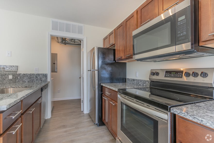 2BD 2.5BA 1,000 - 1,100 sq. ft. - Ashton Place (phase 2)